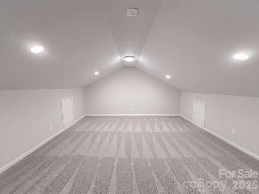 3029 Southampton Circle, Gastonia, NC 28056.  MLS# CAR4354399, YatesRealty ID 26606. 