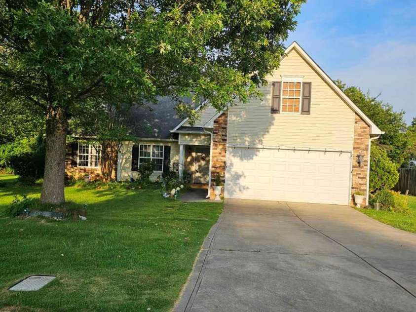 3136 Blueberry Drive, Monroe, NC 28110.  MLS# CAR4282865, YatesRealty ID 26606. 
