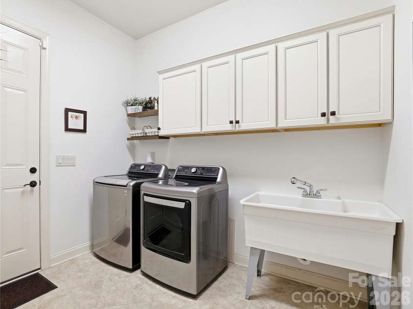 1001 Greenwich Park Drive, Indian Trail, NC 28079.  MLS# CAR4383597, YatesRealty ID 26607. 