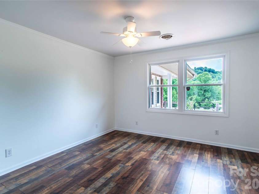 15 Bowman Ridge Road, Hendersonville, NC 28739.  MLS# CAR4369770, YatesRealty ID 26608. Guest Bedroom 1