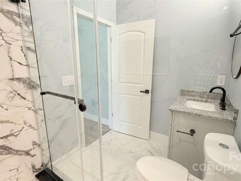 106 Market Street, Lancaster, SC 29720.  MLS# CAR4309751, YatesRealty ID 2661. 