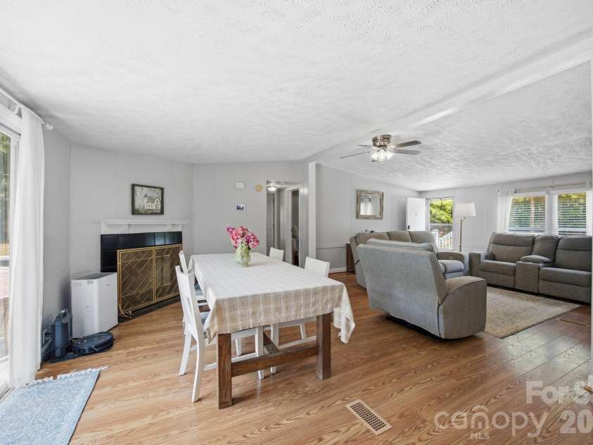 675 Overcash Road, Salisbury, NC 28147.  MLS# CAR4386587, YatesRealty ID 26610. 