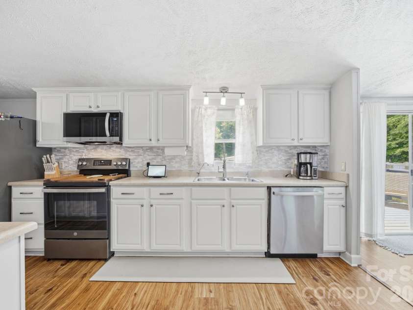 675 Overcash Road, Salisbury, NC 28147.  MLS# CAR4386587, YatesRealty ID 26610. 