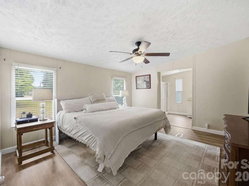 675 Overcash Road, Salisbury, NC 28147.  MLS# CAR4386587, YatesRealty ID 26610. 