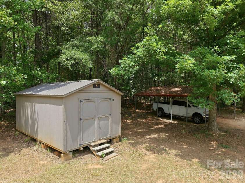 675 Overcash Road, Salisbury, NC 28147.  MLS# CAR4386587, YatesRealty ID 26610. 