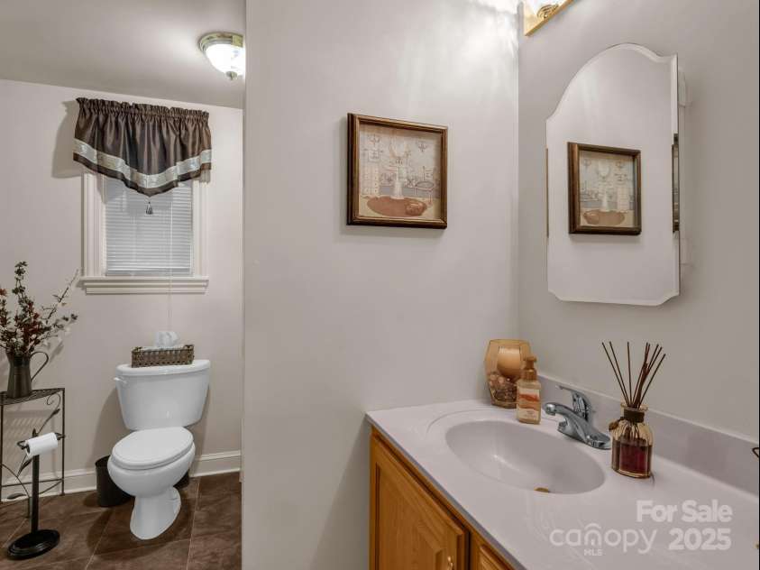 150 Marcellina Drive, Fairview, NC 28730.  MLS# CAR4279667, YatesRealty ID 26611. Full bath (first floor)
