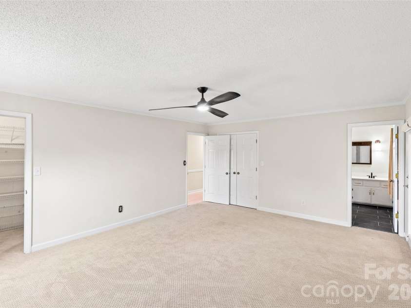 2004 Fountain Lane, Stanley, NC 28164.  MLS# CAR4385342, YatesRealty ID 26613. 