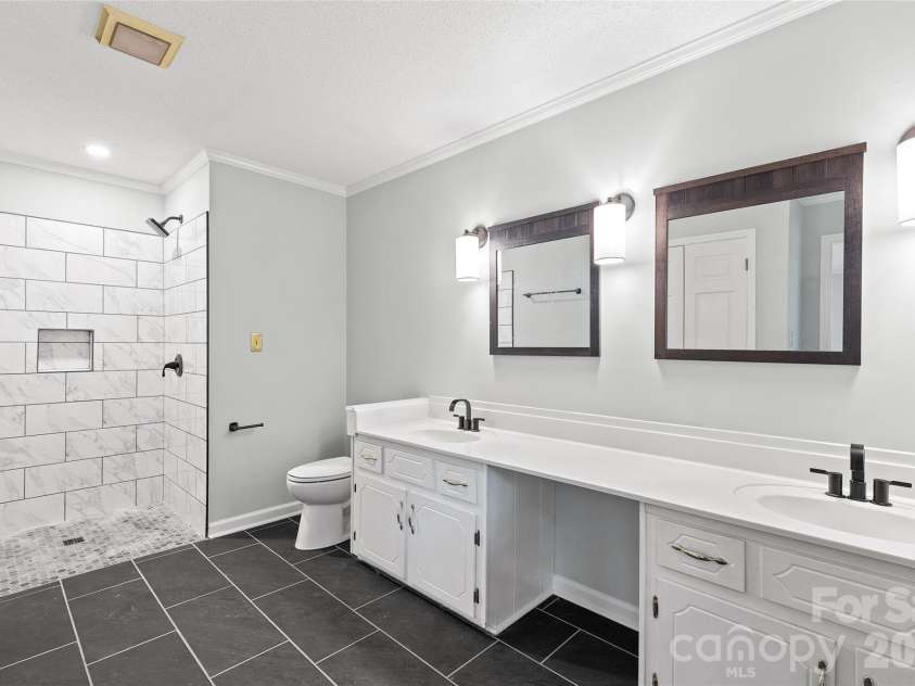 2004 Fountain Lane, Stanley, NC 28164.  MLS# CAR4385342, YatesRealty ID 26613. 