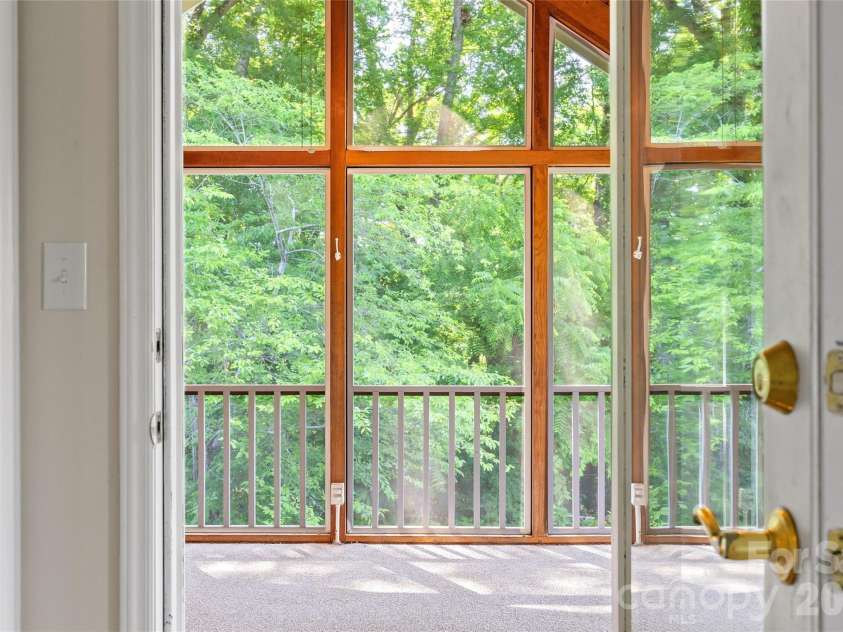 2004 Fountain Lane, Stanley, NC 28164.  MLS# CAR4385342, YatesRealty ID 26613. 
