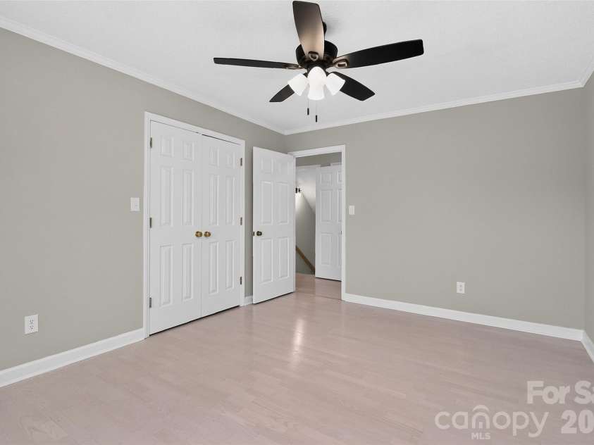 2004 Fountain Lane, Stanley, NC 28164.  MLS# CAR4385342, YatesRealty ID 26613. 