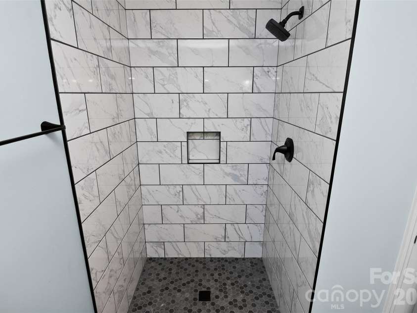 2004 Fountain Lane, Stanley, NC 28164.  MLS# CAR4385342, YatesRealty ID 26613. 