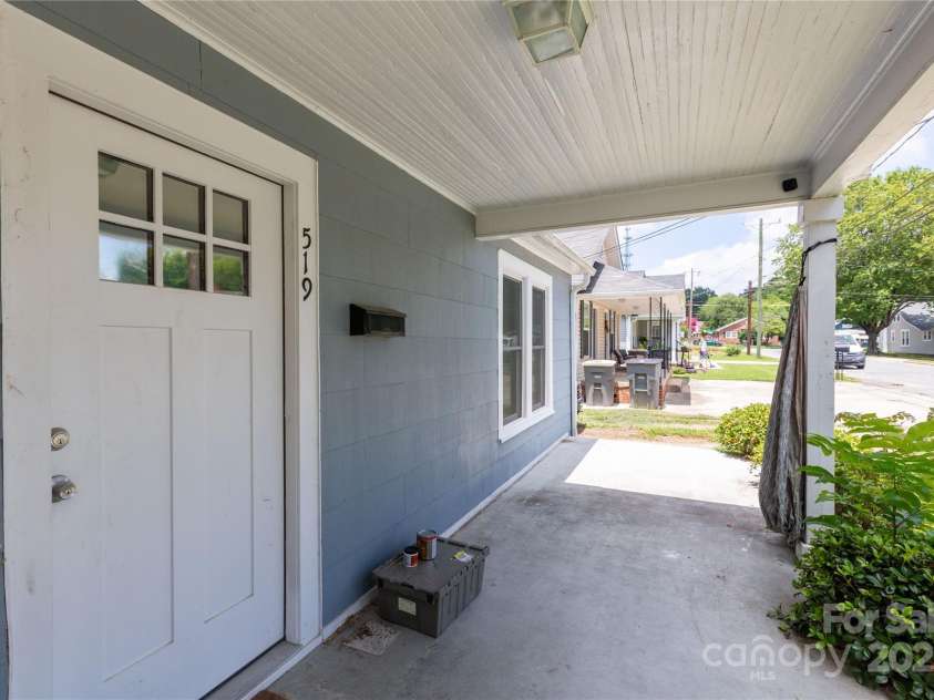 519 Rose Avenue, Kannapolis, NC 28083.  MLS# CAR4282227, YatesRealty ID 26615. 
