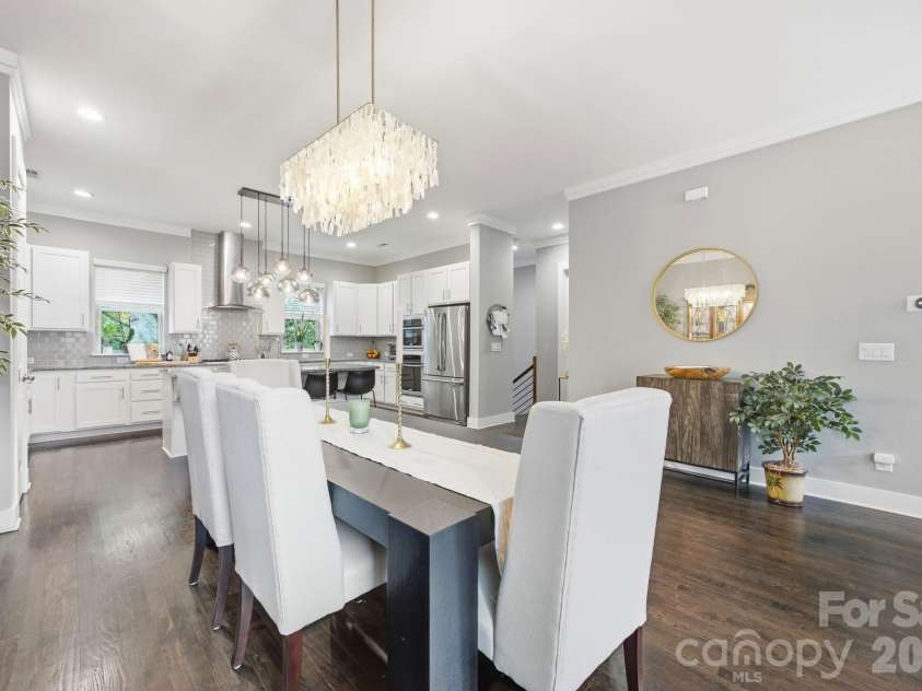 863 Academy Street, Charlotte, NC 28205.  MLS# CAR4380828, YatesRealty ID 26617. 