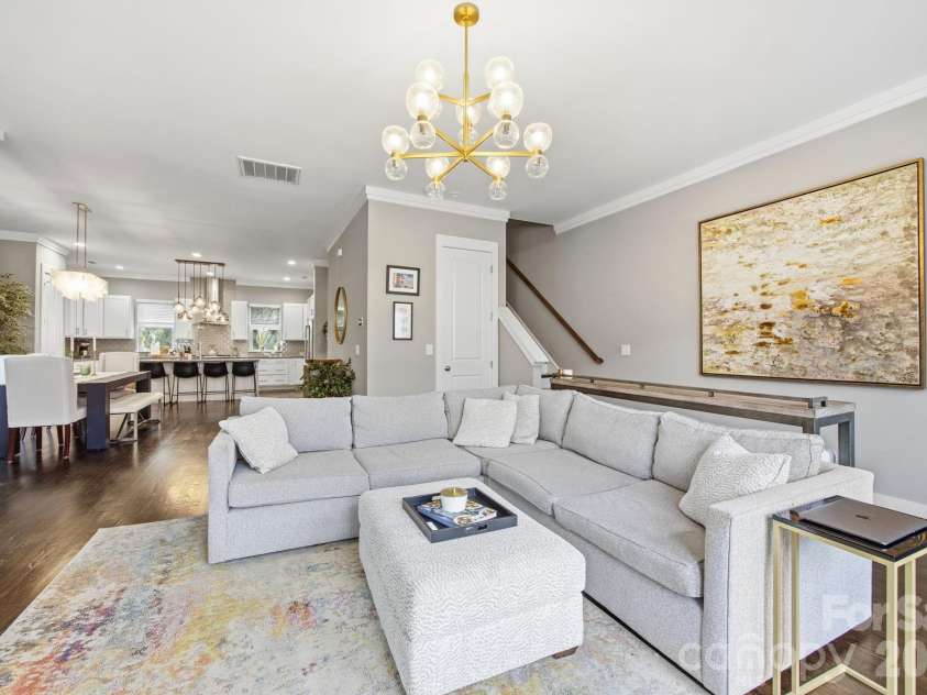 863 Academy Street, Charlotte, NC 28205.  MLS# CAR4380828, YatesRealty ID 26617. 