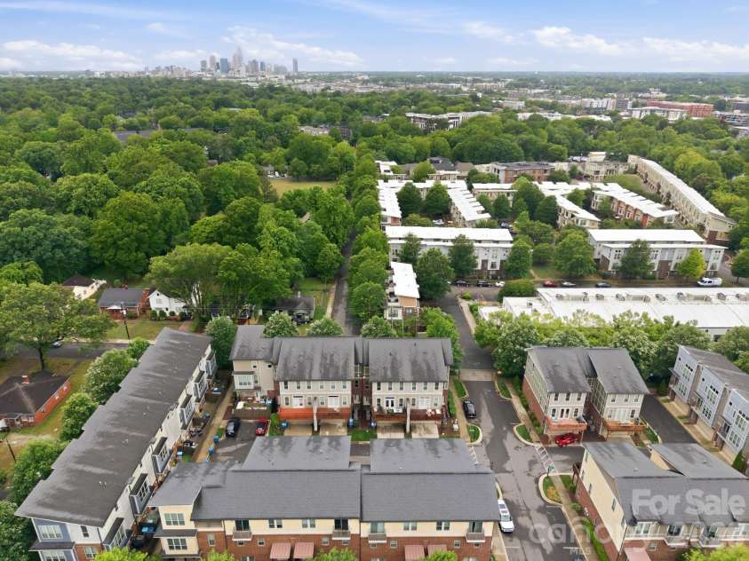863 Academy Street, Charlotte, NC 28205.  MLS# CAR4380828, YatesRealty ID 26617. 