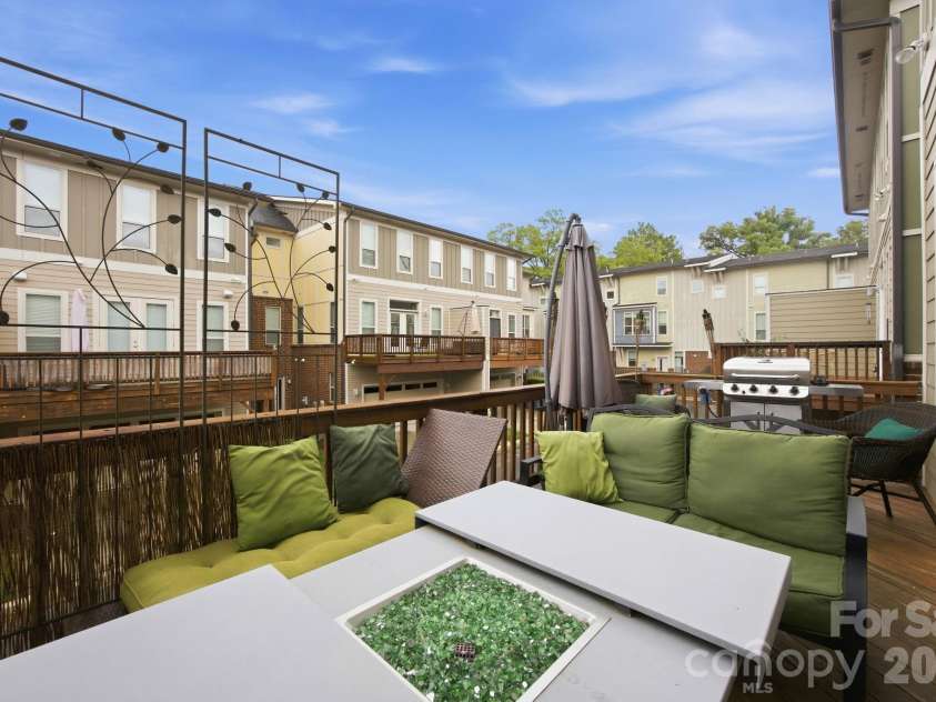 863 Academy Street, Charlotte, NC 28205.  MLS# CAR4380828, YatesRealty ID 26617. Back Deck