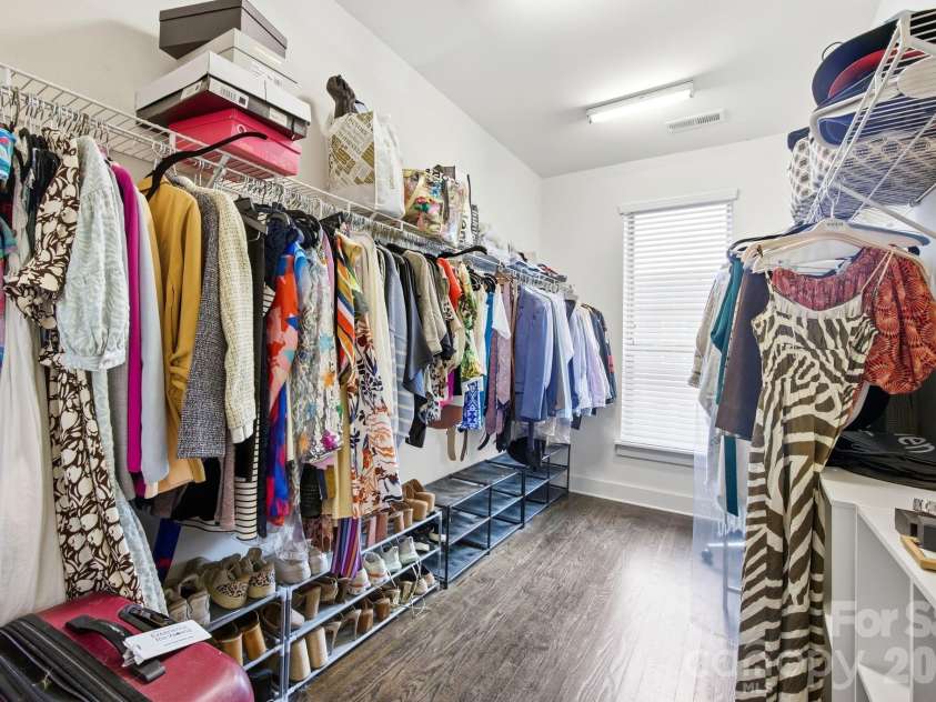 863 Academy Street, Charlotte, NC 28205.  MLS# CAR4380828, YatesRealty ID 26617. Walk In Closet