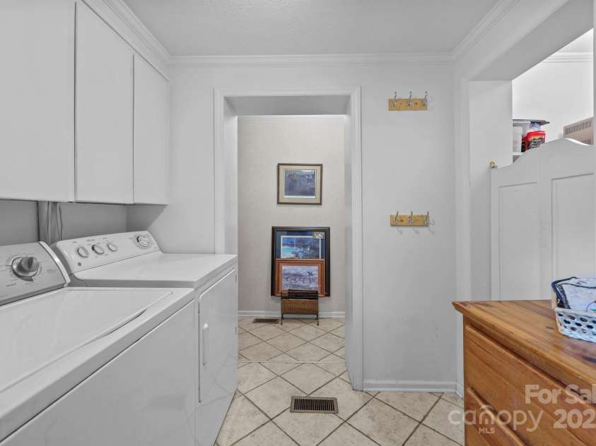 207 Allenton Street, Norwood, NC 28128.  MLS# CAR4282972, YatesRealty ID 26619. 