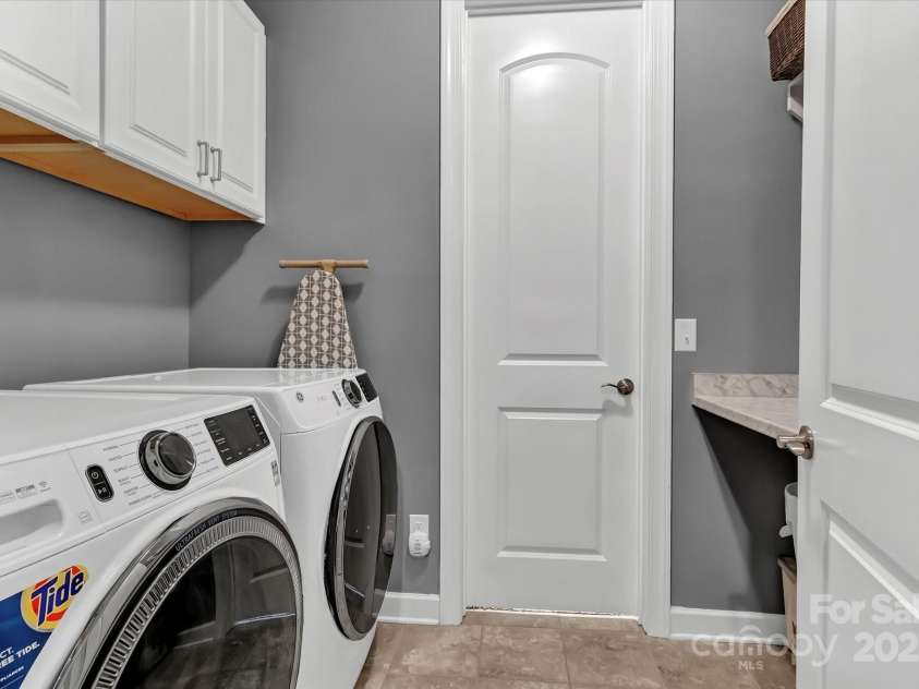 1284 Independence Street, Tega Cay, SC 29708.  MLS# CAR4221931, YatesRealty ID 2662. 