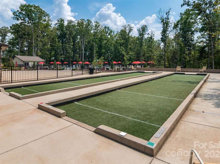 4057 Channel Islands Way, Lancaster, SC 29720.  MLS# CAR4292453, YatesRealty ID 2662. Bocce Ball
