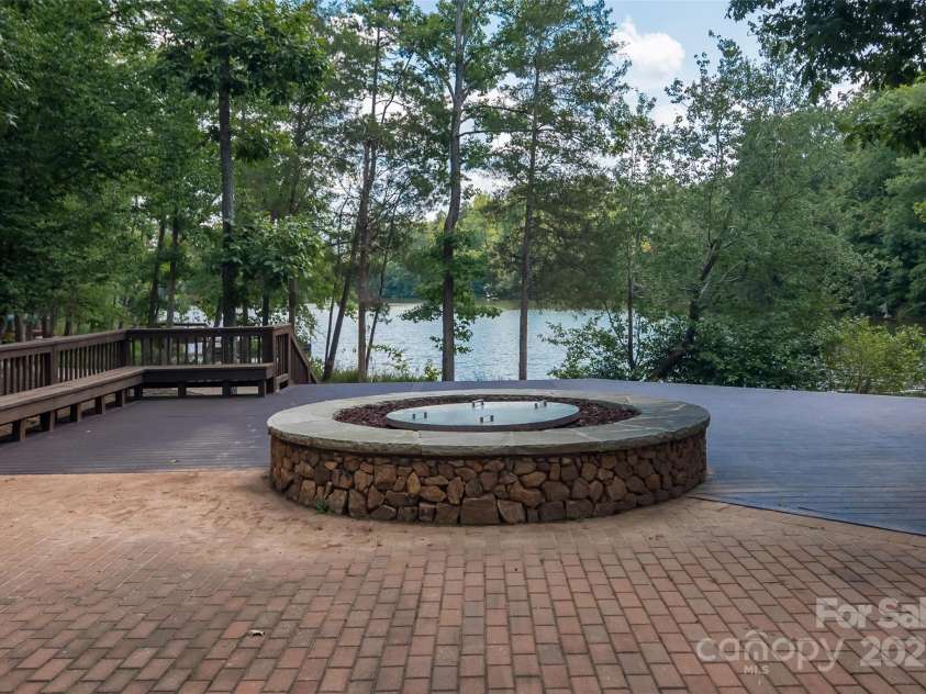 4057 Channel Islands Way, Lancaster, SC 29720.  MLS# CAR4292453, YatesRealty ID 2662. Firepit