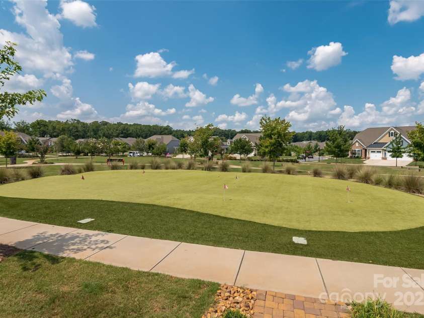 4057 Channel Islands Way, Lancaster, SC 29720.  MLS# CAR4292453, YatesRealty ID 2662. Putting green