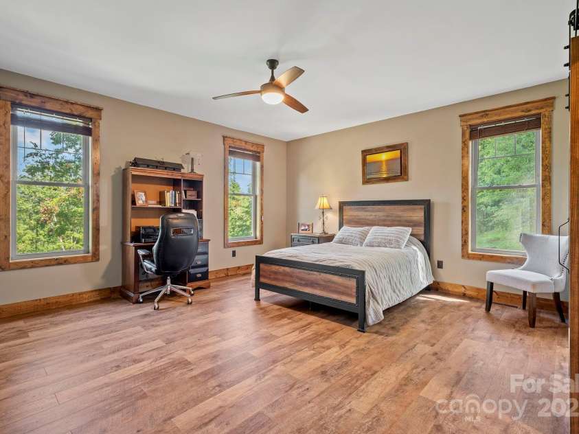 211 Wimbledon Court, Leicester, NC 28748.  MLS# CAR4282560, YatesRealty ID 26621. 