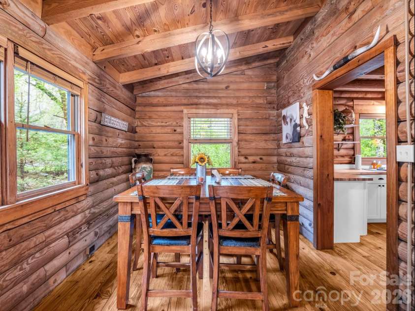 1040 Soquili Drive, Brevard, NC 28712.  MLS# CAR4353292, YatesRealty ID 26622. 