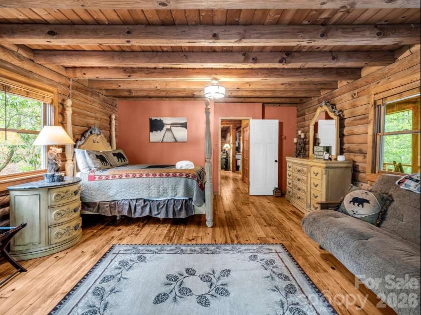 1040 Soquili Drive, Brevard, NC 28712.  MLS# CAR4353292, YatesRealty ID 26622. 