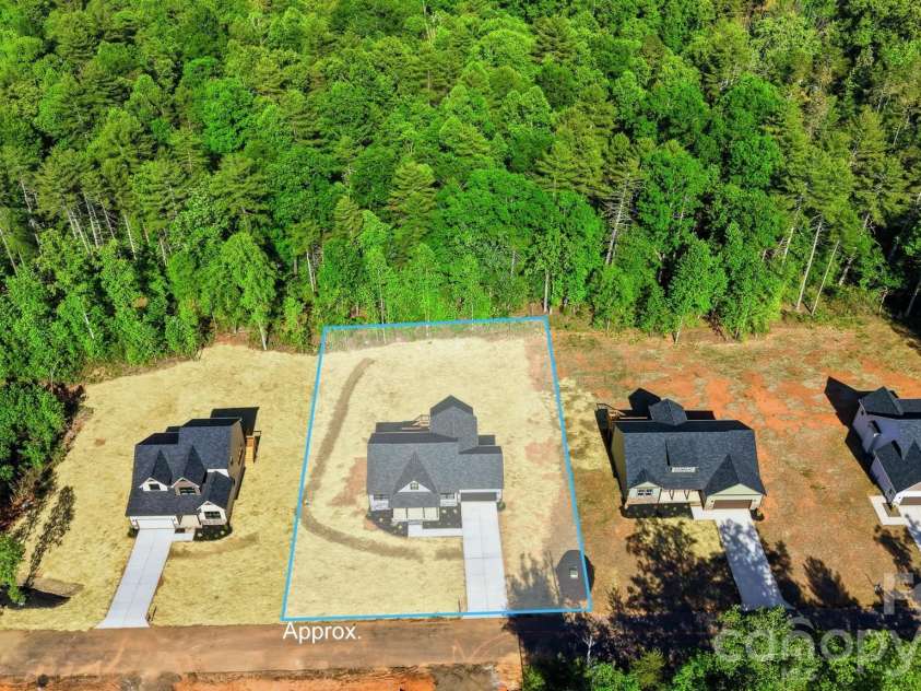 2430 Kimberly Avenue, Morganton, NC 28655.  MLS# CAR4373215, YatesRealty ID 26623. 