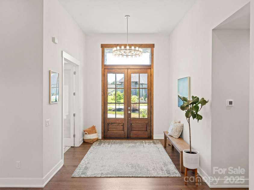 465 Daniel Circle Drive, Mills River, NC 28759.  MLS# CAR4310698, YatesRealty ID 26623. 