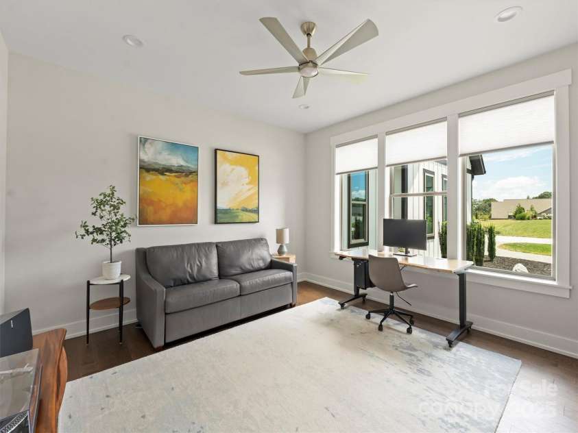 465 Daniel Circle Drive, Mills River, NC 28759.  MLS# CAR4310698, YatesRealty ID 26623. 