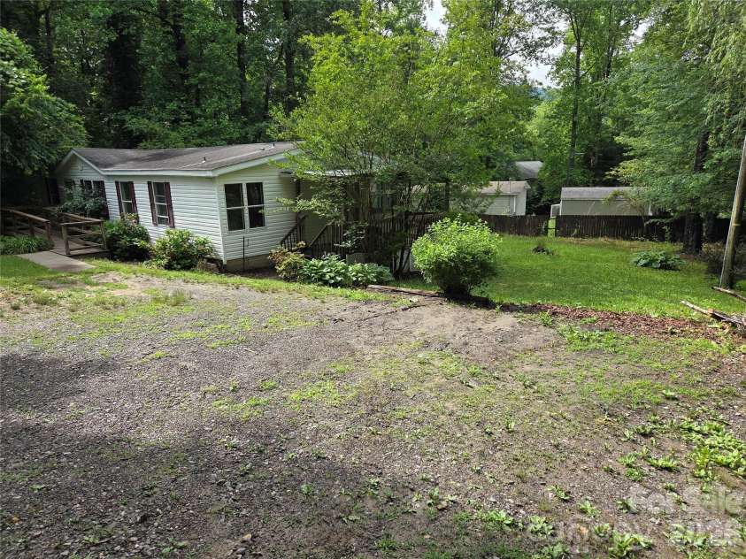 4 Boyer Drive, Black Mountain, NC 28711.  MLS# CAR4385462, YatesRealty ID 26625. Plenty of room for other stuctures