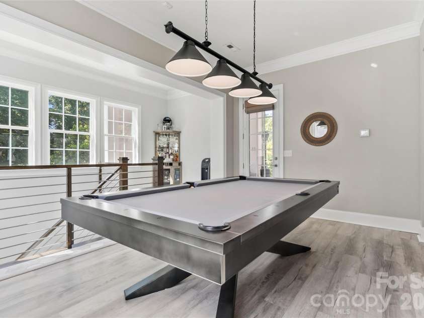 6526 Saint John Lane, Charlotte, NC 28210.  MLS# CAR4380627, YatesRealty ID 26626. 
