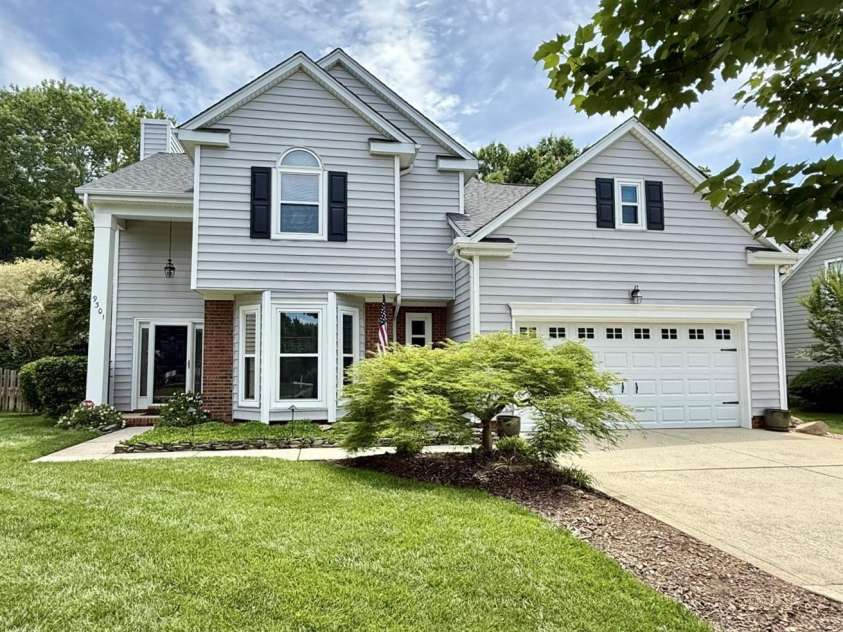 9301 Hanworth Trace Drive, Charlotte, NC 28277.  MLS# CAR4385450, YatesRealty ID 26628. 
