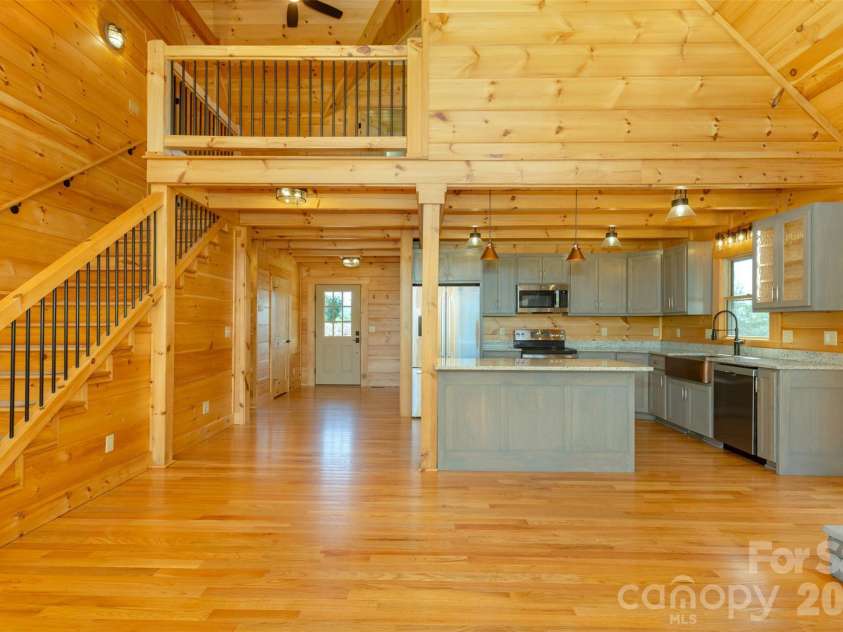170 Summit Drive, Nebo, NC 28761.  MLS# CAR4378893, YatesRealty ID 2663. 