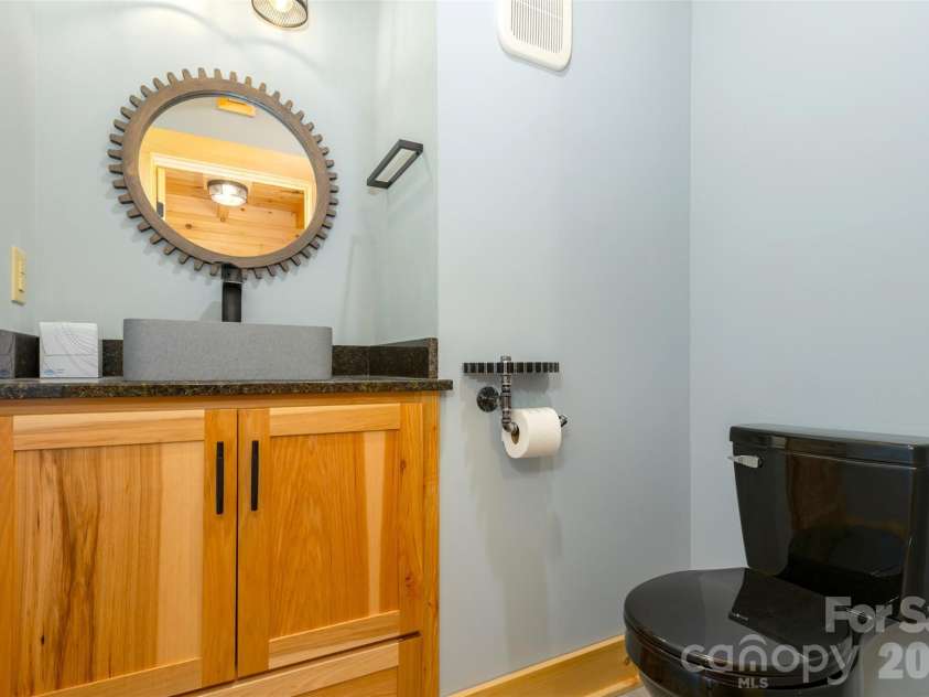 170 Summit Drive, Nebo, NC 28761.  MLS# CAR4378893, YatesRealty ID 2663. 