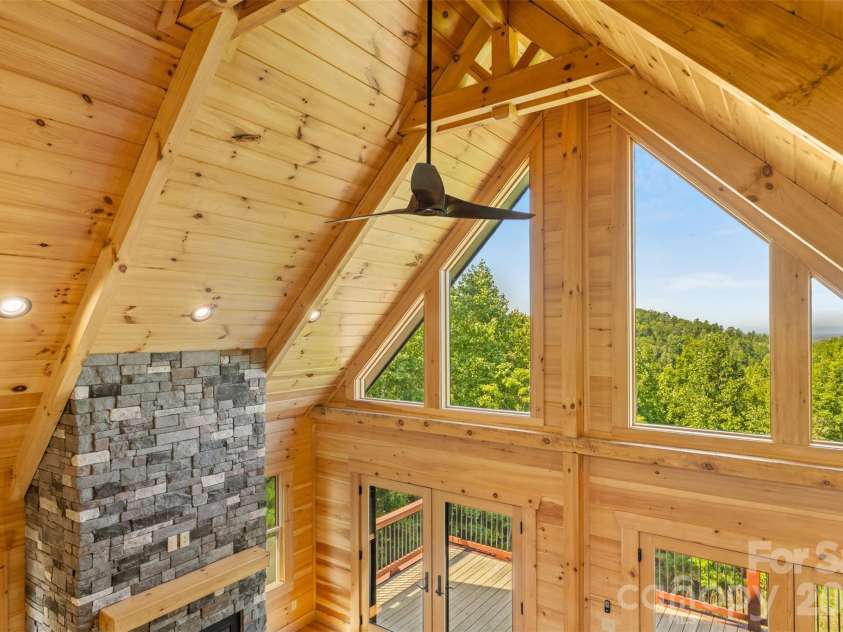 170 Summit Drive, Nebo, NC 28761.  MLS# CAR4378893, YatesRealty ID 2663. 