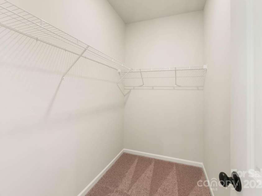 125 Rills Crossing Way, Troutman, NC 28166.  MLS# CAR4283107, YatesRealty ID 26630. 