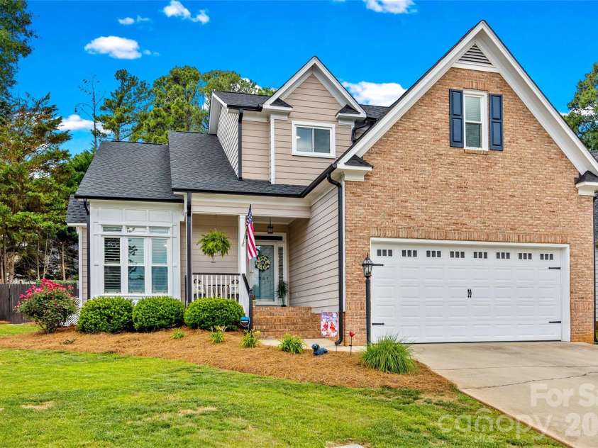 1241 Old Coach Lane, Rock Hill, SC 29732.  MLS# CAR4385541, YatesRealty ID 26631. 