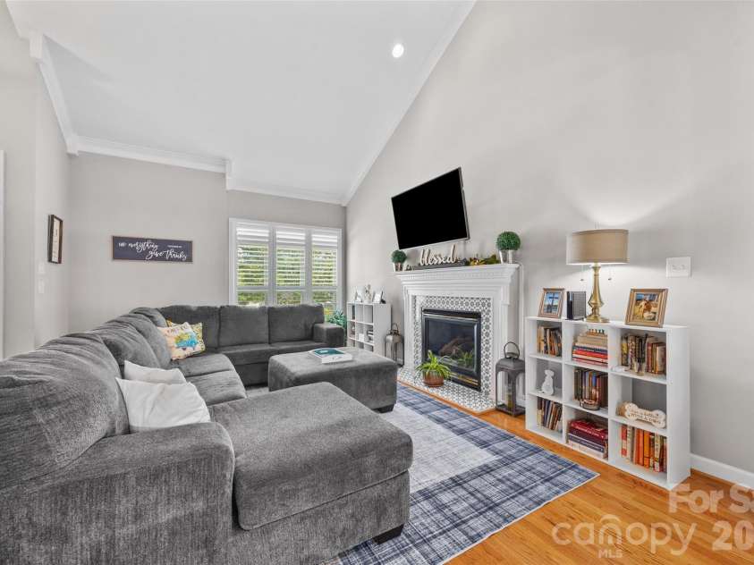 1241 Old Coach Lane, Rock Hill, SC 29732.  MLS# CAR4385541, YatesRealty ID 26631. Great Room