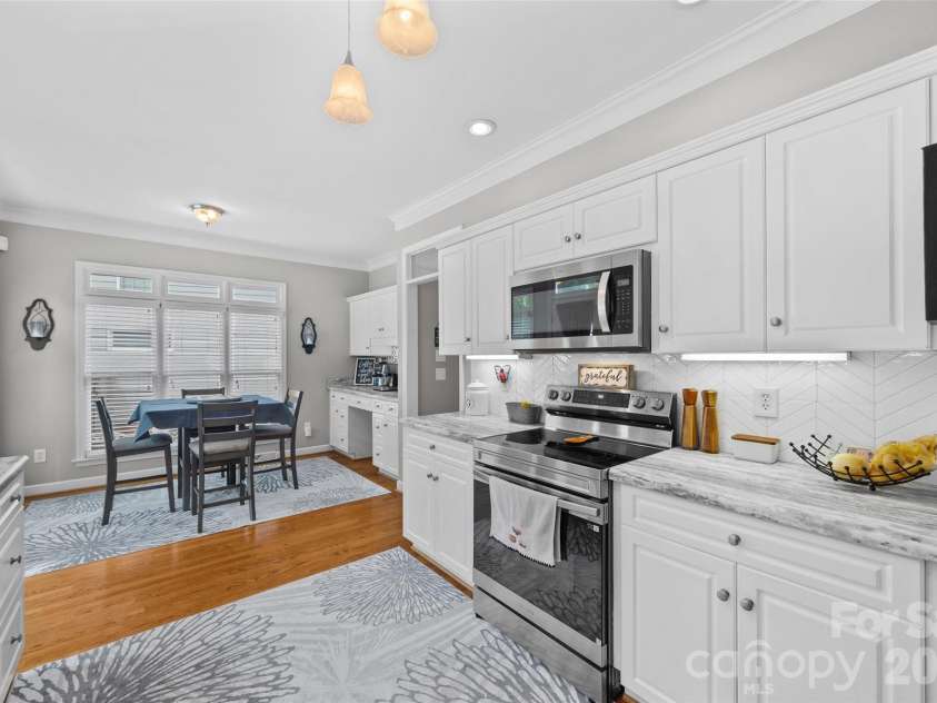 1241 Old Coach Lane, Rock Hill, SC 29732.  MLS# CAR4385541, YatesRealty ID 26631. Kitchen