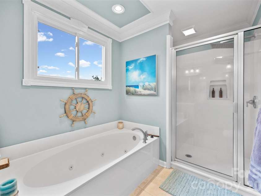 1241 Old Coach Lane, Rock Hill, SC 29732.  MLS# CAR4385541, YatesRealty ID 26631. Owner's en Suite