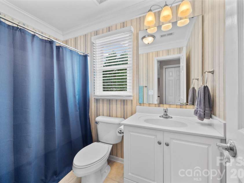 1241 Old Coach Lane, Rock Hill, SC 29732.  MLS# CAR4385541, YatesRealty ID 26631. Second Full Bath