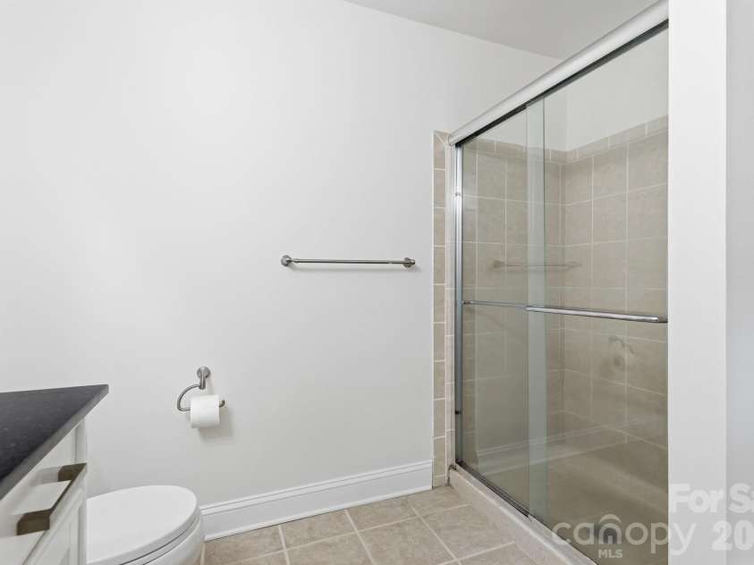 6535 Summerlin Place, Charlotte, NC 28226.  MLS# CAR4378322, YatesRealty ID 26632. 