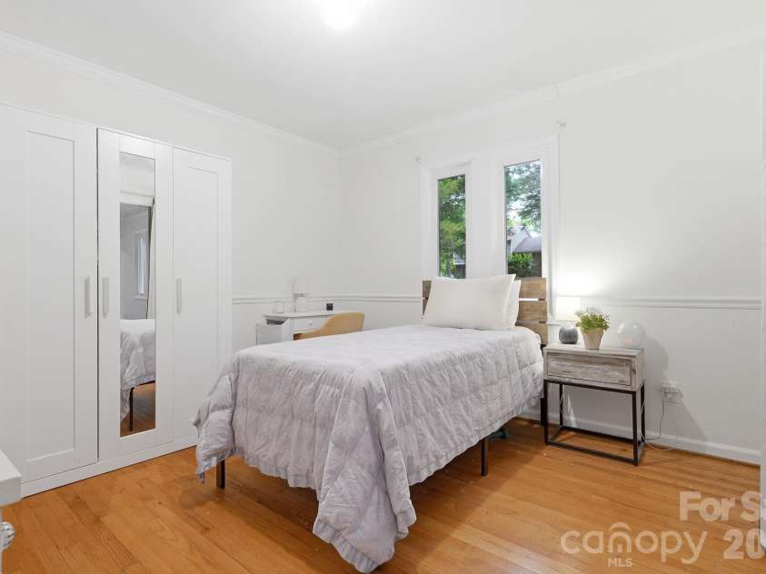 6535 Summerlin Place, Charlotte, NC 28226.  MLS# CAR4378322, YatesRealty ID 26632. Flex space currently being used as additional bedroom