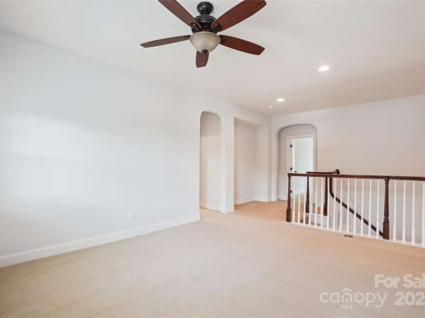 657 Chase Court, Fort Mill, SC 29708.  MLS# CAR4282996, YatesRealty ID 26632. Loft