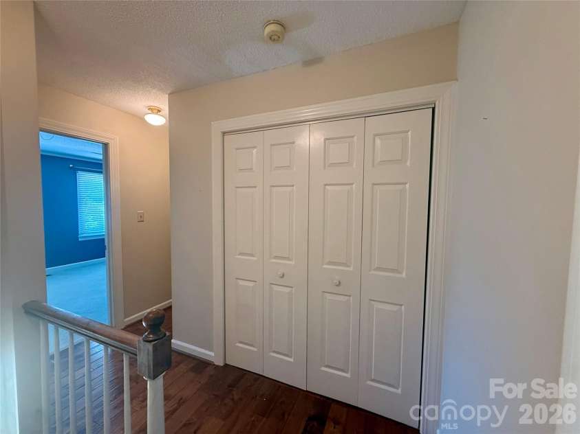 2705 North Center Street, Hickory, NC 28601.  MLS# CAR4379325, YatesRealty ID 26633. 