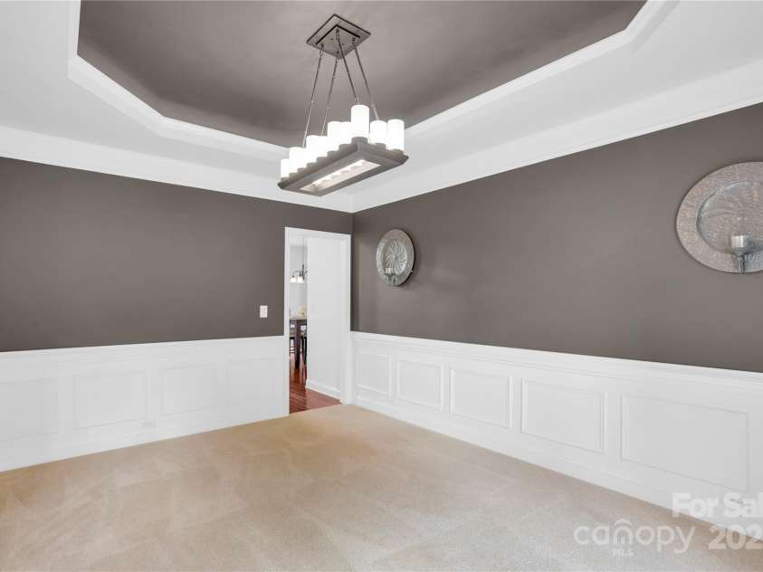 5706 Carter Woods Court, Waxhaw, NC 28173.  MLS# CAR4278861, YatesRealty ID 26634. 