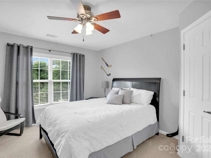 5706 Carter Woods Court, Waxhaw, NC 28173.  MLS# CAR4278861, YatesRealty ID 26634. 